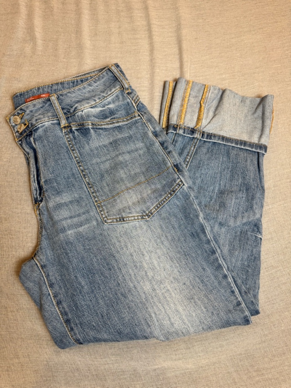 Pilcro Light Blue Denim “The Wanderer” Jeans with Cuffs Sz. 32 Tall